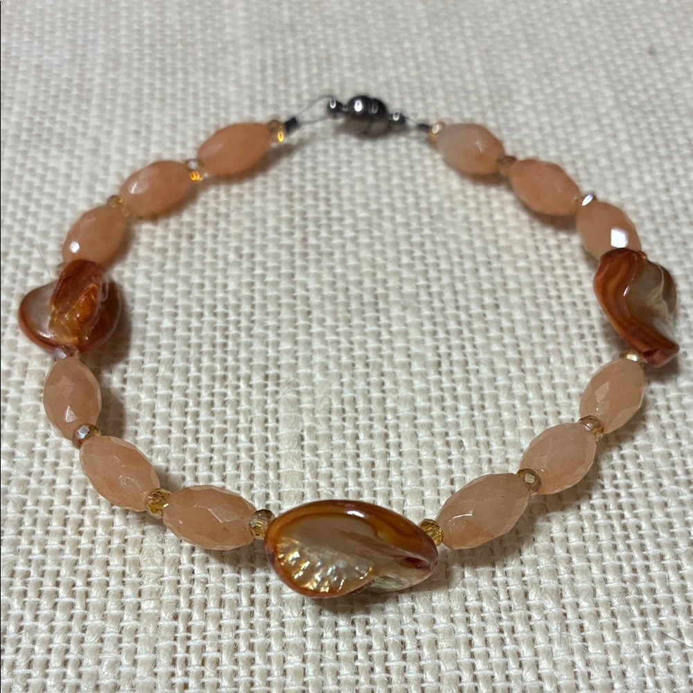 Elegant Orange red aventurine and shell gemstone Beaded Bracelet